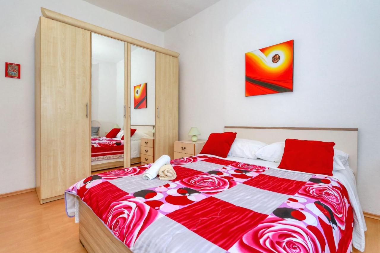 Apartment Nena Poljica  Buitenkant foto